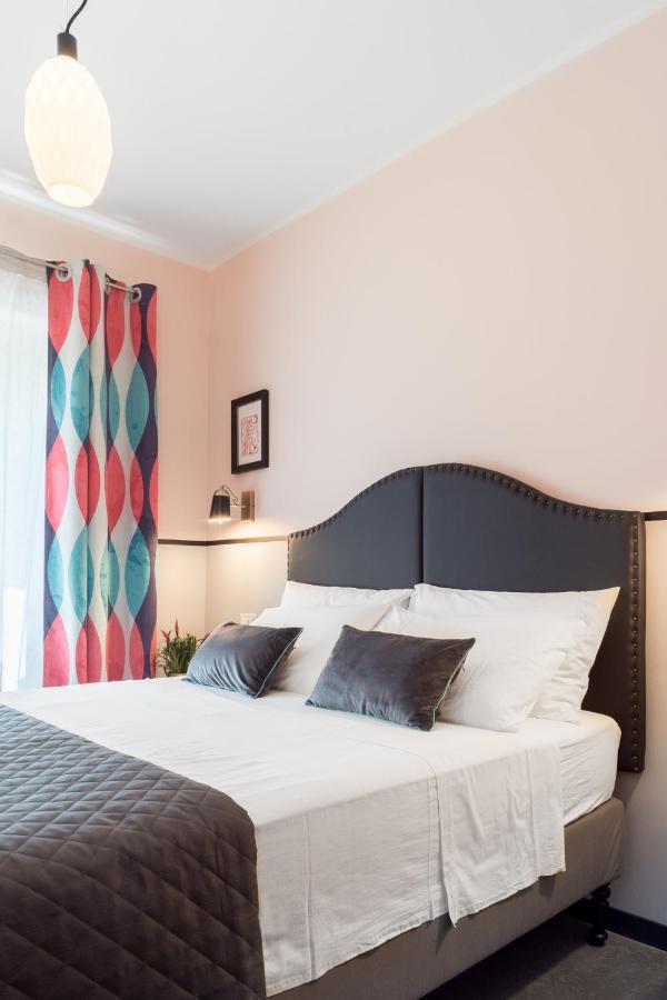 Contus Retro Guest House Каляри Екстериор снимка